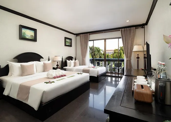 The Heritage Courtyard Hotel